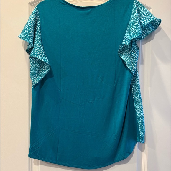 Fortune + Ivy Flutter Sleeve Blouse - Picture 2 of 4